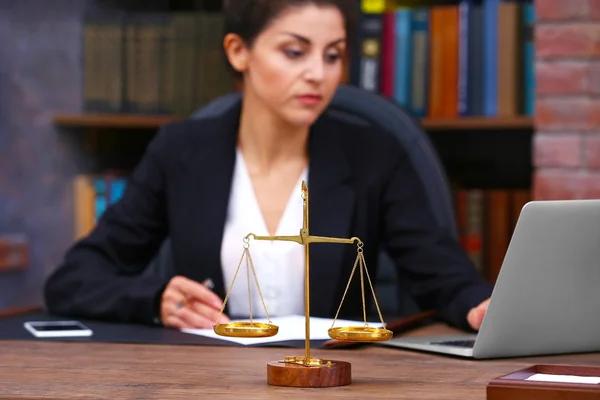 How Employers Can Reduce Risk Before Employee Dismissal